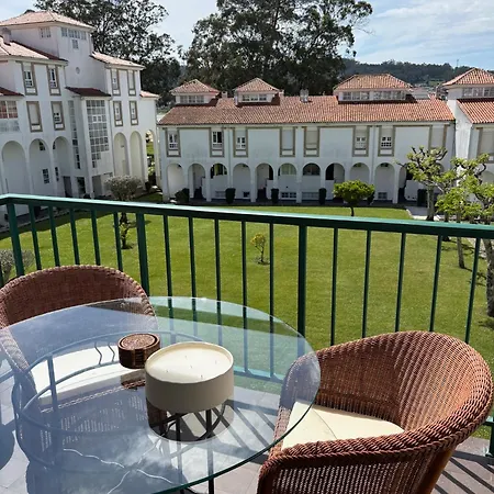 Con Terraza Y Vistas Al Mar En La アパート イスラ・デ・ラ・トハ